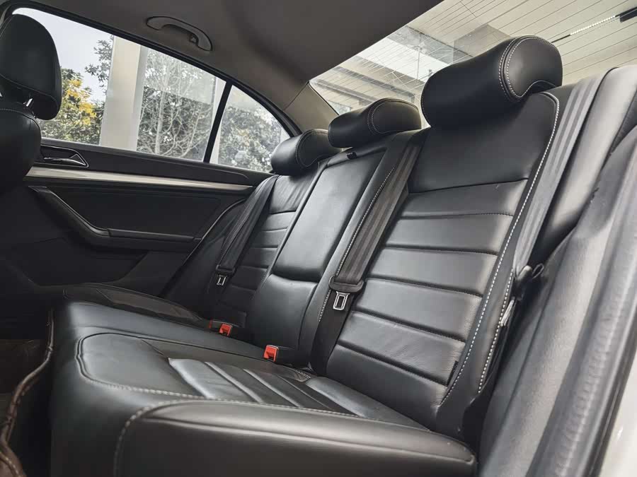 Volkswagen Lavida 2017 #14 Volkswagen Lavida 2017 car image #14