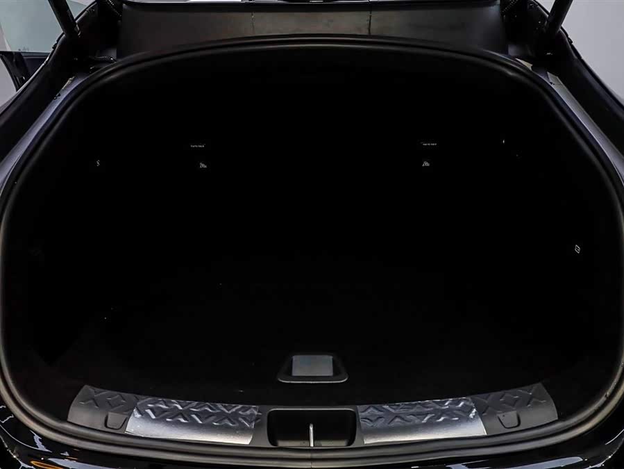 Avatr 06 2025 car image #14