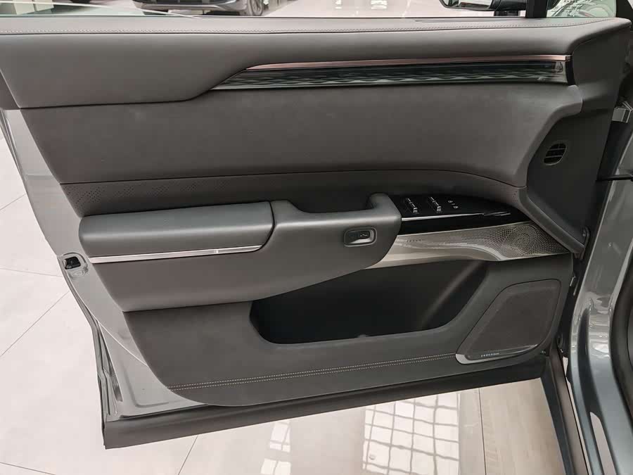 极氪 极氪7X 2024 汽车图片 #14