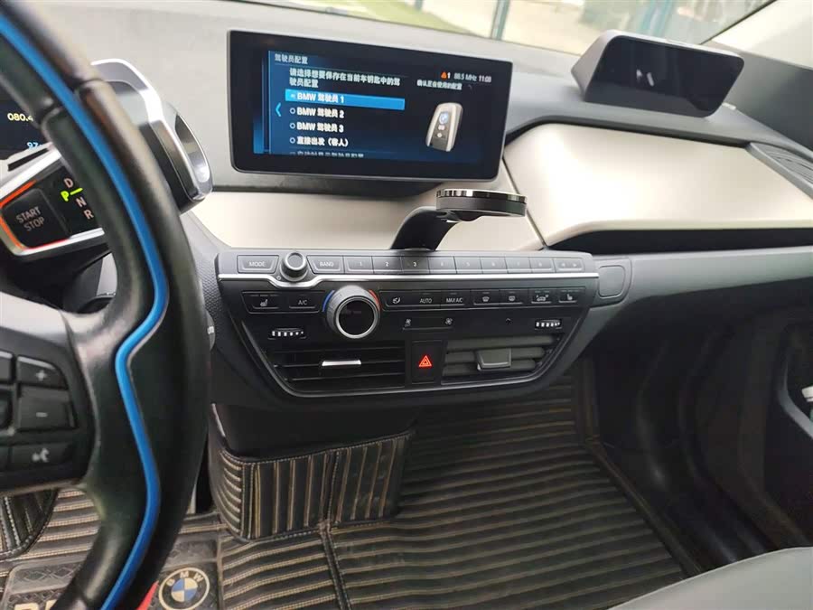 BMW i3 (Imported) 2018 #14 BMW i3 (Imported) 2018 car image #14