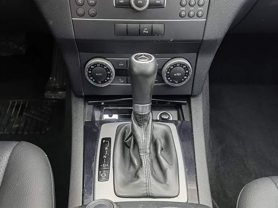 Mercedes-Benz GLK Class (Imported) 2011 #14 Mercedes-Benz GLK Class (Imported) 2011 immagine di auto #14