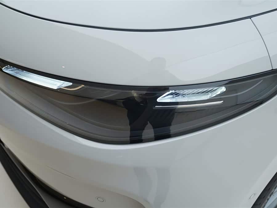 零跑汽车 零跑C10 2025 汽车图片 #14