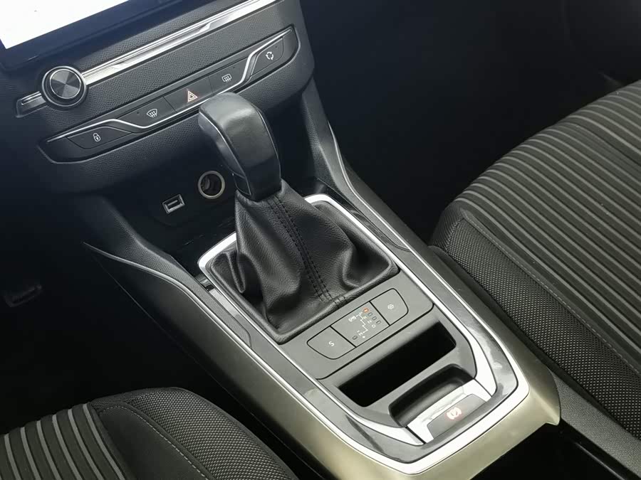 标致 标致408 2017 汽车图片 #14