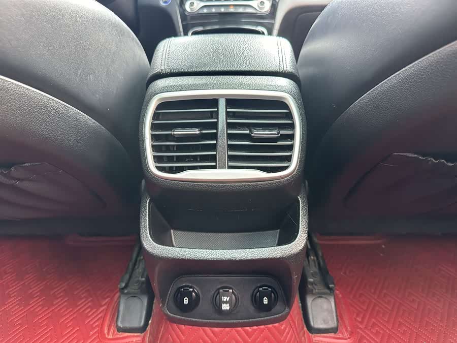 Hyundai Santa Fe 2020 car image #14