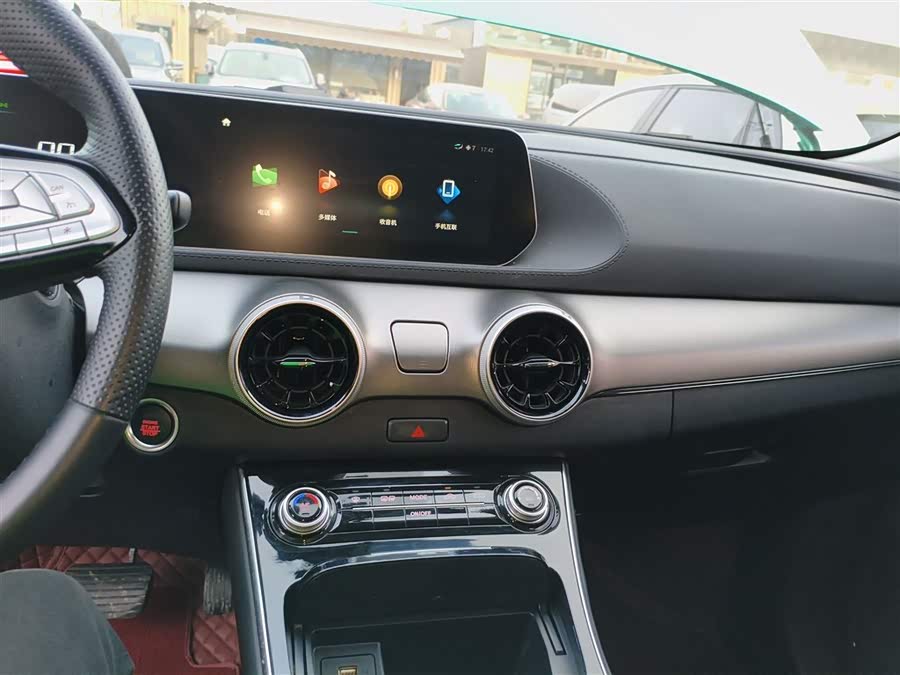 Forthing T5 EVO 2022 car image #14