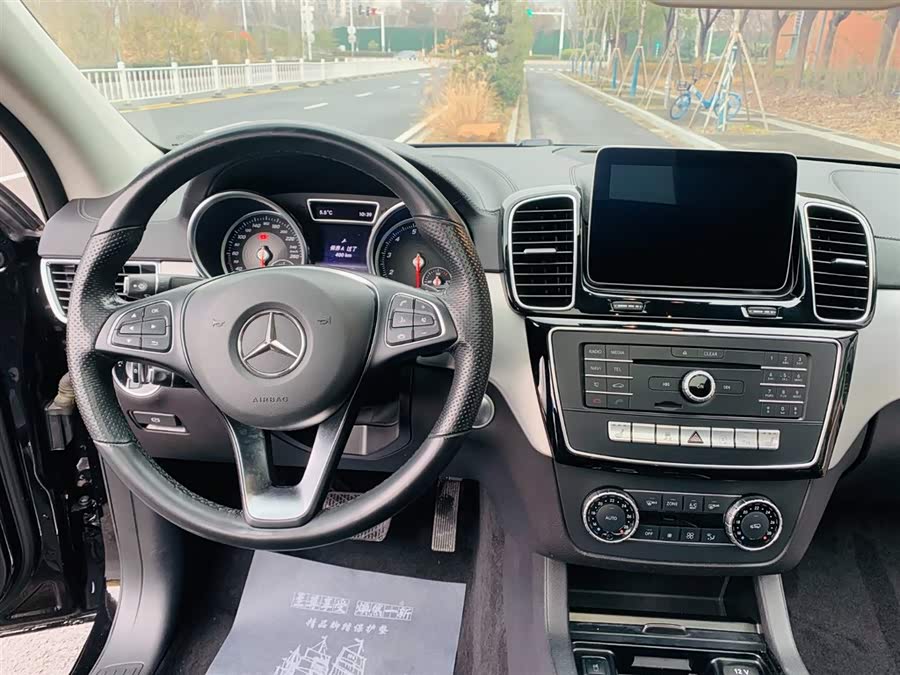 Mercedes-Benz GLE Coupe 2019 #14 Mercedes-Benz GLE Coupe 2019 car image #14