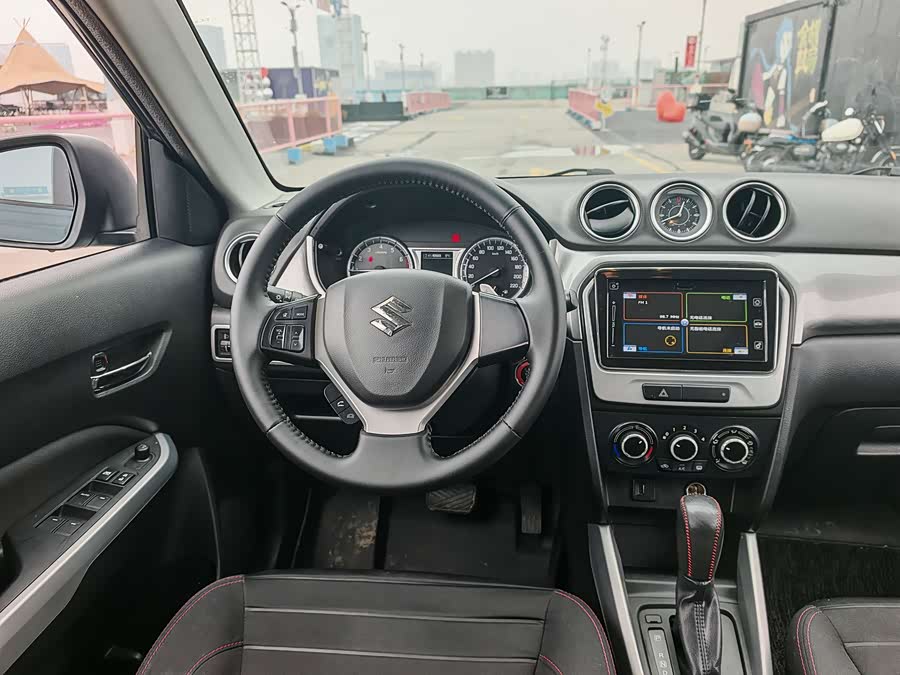 Suzuki Vitara 2017 image de voiture #14