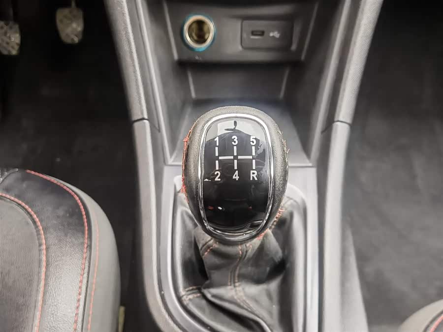 奇瑞 艾瑞泽5 2017 汽车图片 #14