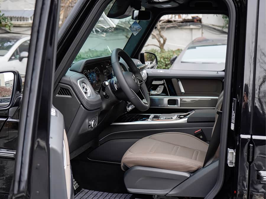 Mercedes-Benz G Class 2025 #14 Mercedes-Benz G Class 2025 car image #14