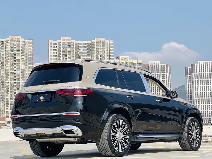 Mercedes-Benz Maybach GLS 2022 car image #14