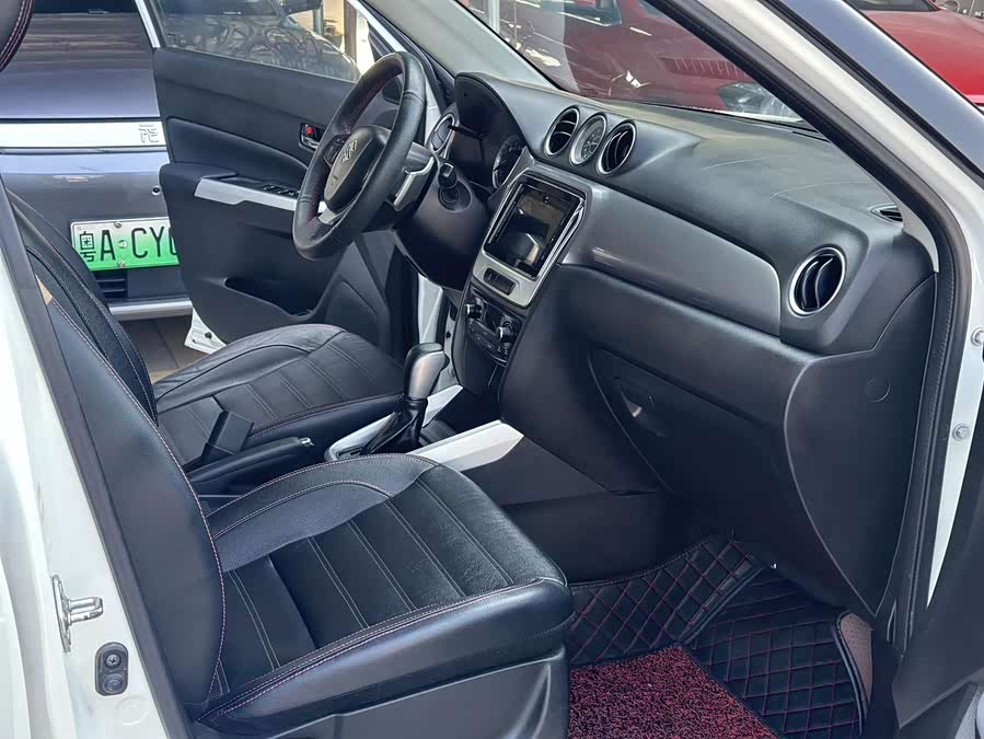 Suzuki Vitara 2016 image de voiture #14