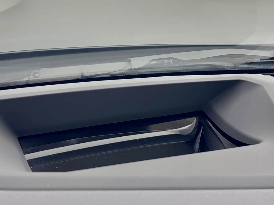 BMW i3 2024 #14 BMW i3 2024 car image #14