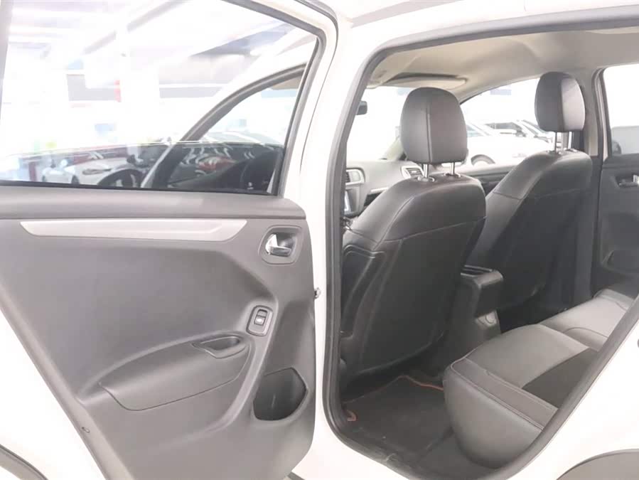 Citroen C3-XR 2015 car image #14