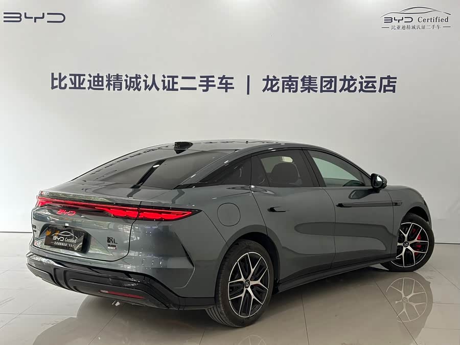 BYD HanL 2025 صورة سيارة #14