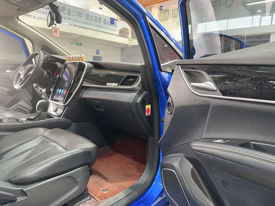 BYD Song MAX 2018 car image #14