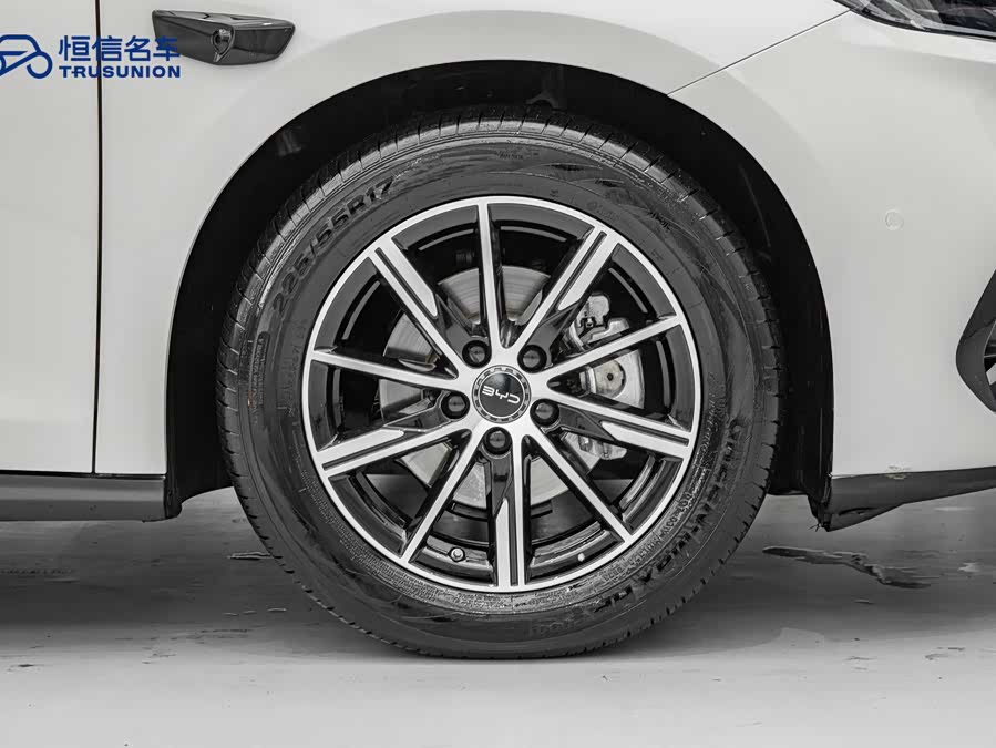 BYD Seal 06 DM-i 2025 #14 BYD Seal 06 DM-i 2025 immagine di auto #14