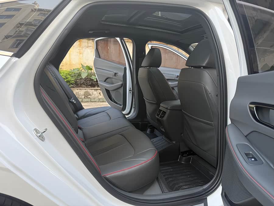 Hyundai Sonata 2021 immagine di auto #14