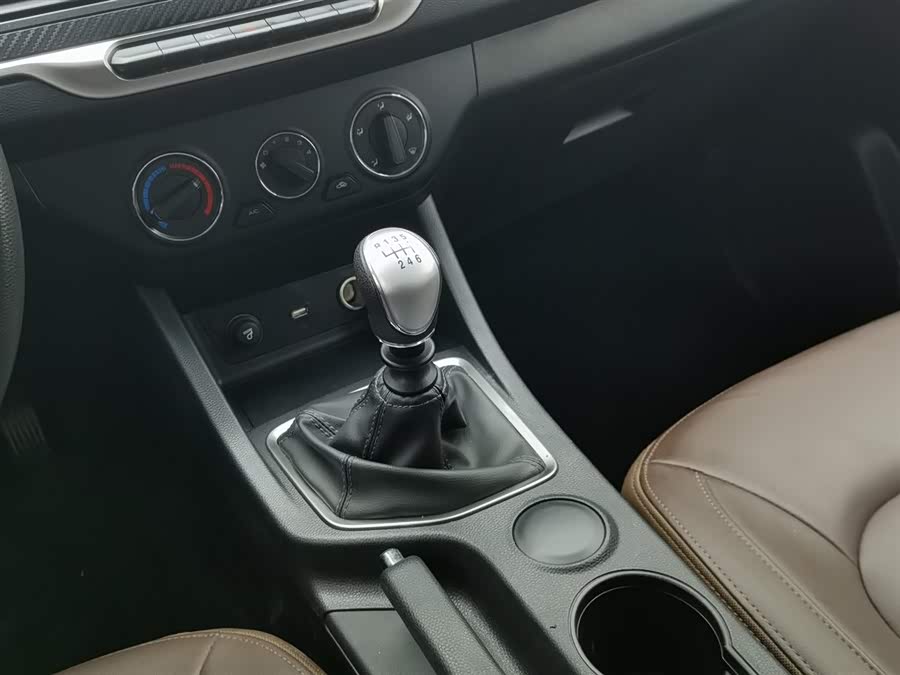 Great Wall Wingle 7 2020 #14 Great Wall Wingle 7 2020 car image #14