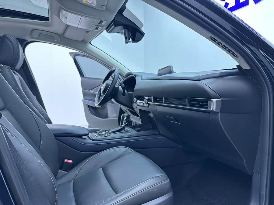 Mazda CX-30 2021 car image #14