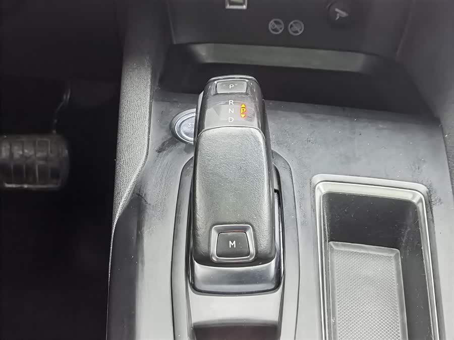 Peugeot 4008 2018 #14 Peugeot 4008 2018 car image #14