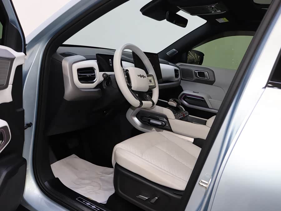 FangChengBao Tiger 3 2025 #14 FangChengBao Tiger 3 2025 car image #14