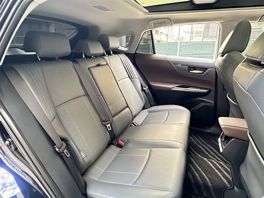 Toyota Harrier 2023 immagine di auto #14