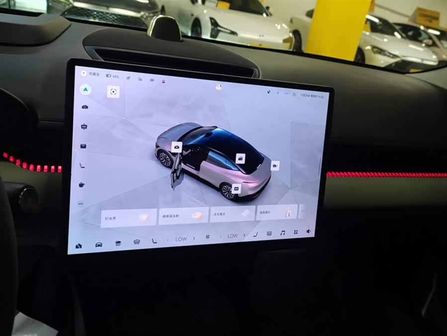 极氪 极氪007 2023 汽车图片 #14