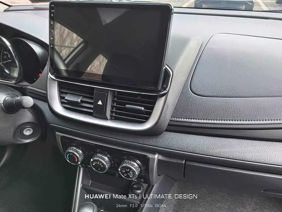 Toyota Yaris L Zhixiang 2021 صورة سيارة #14