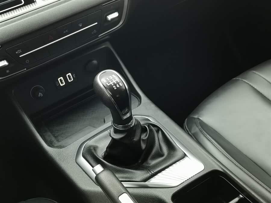 Great Wall Jingang Pao 2022 car image #14