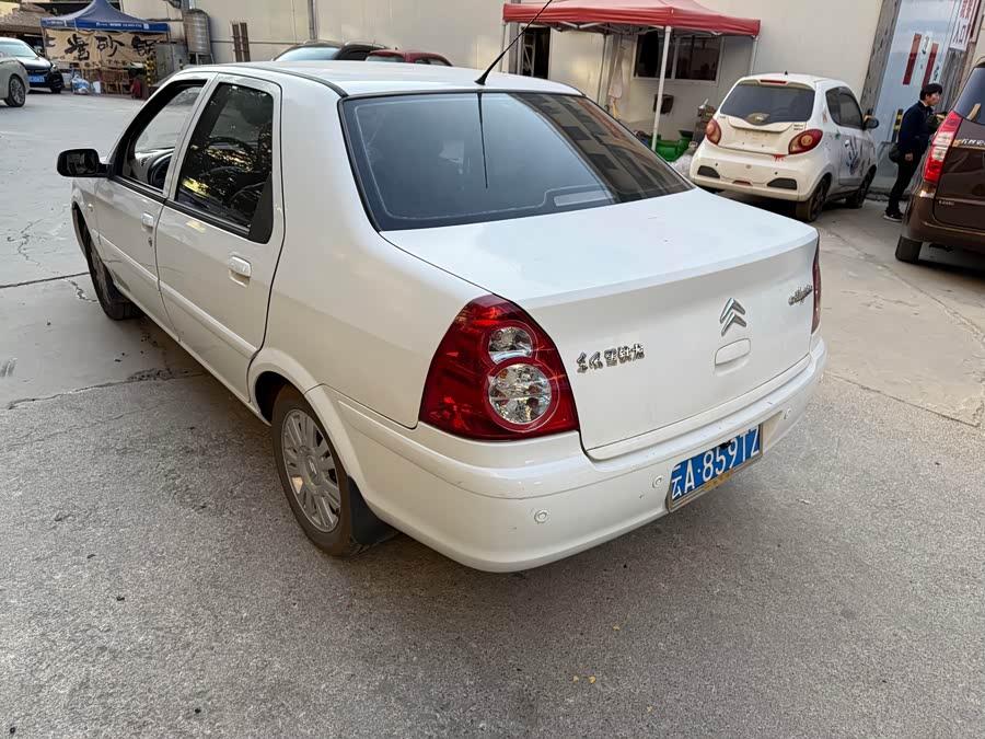 Citroen C-Elysée 2010 imagem de carro #14