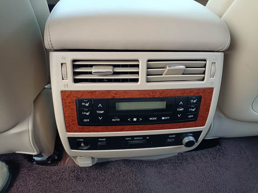 Toyota Land Cruiser 2013 immagine di auto #14