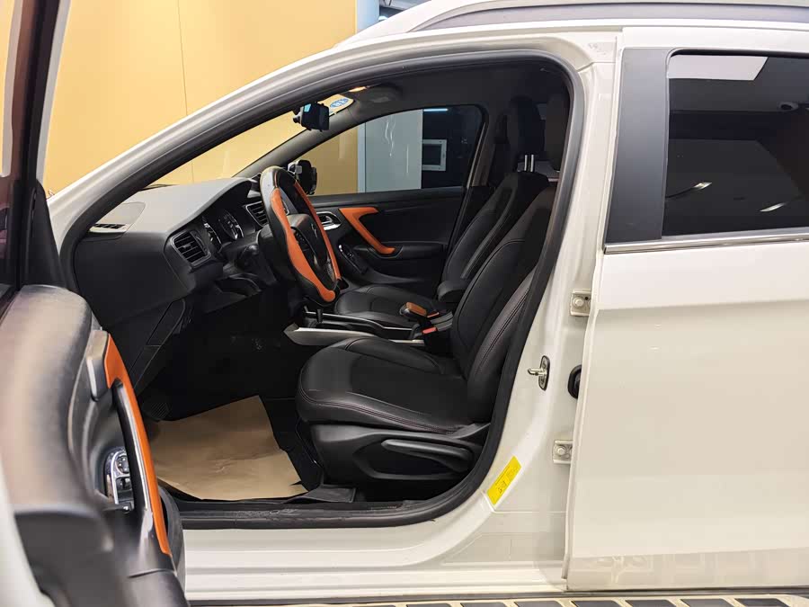 Citroen C3-XR 2017 #14 Citroen C3-XR 2017 car image #14