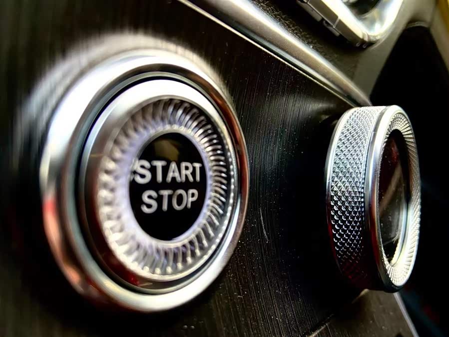 HongQi H9 2023 car image #14