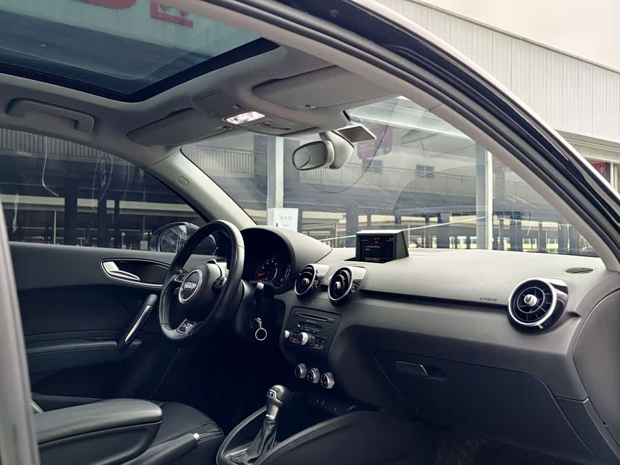 Audi A1 2015 #14 Audi A1 2015 car image #14