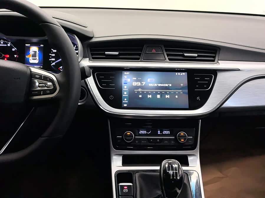 GEELY Emgrand GS 2019 car image #14