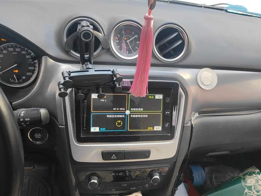 Suzuki Vitara 2015 изображение автомобиля #14