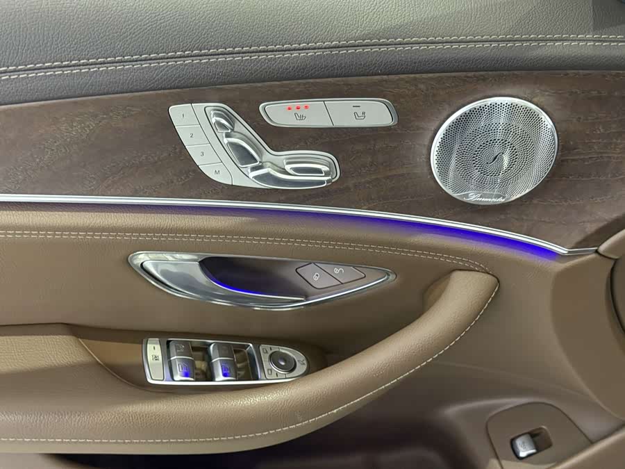 Mercedes-Benz E Class 2020 car image #14