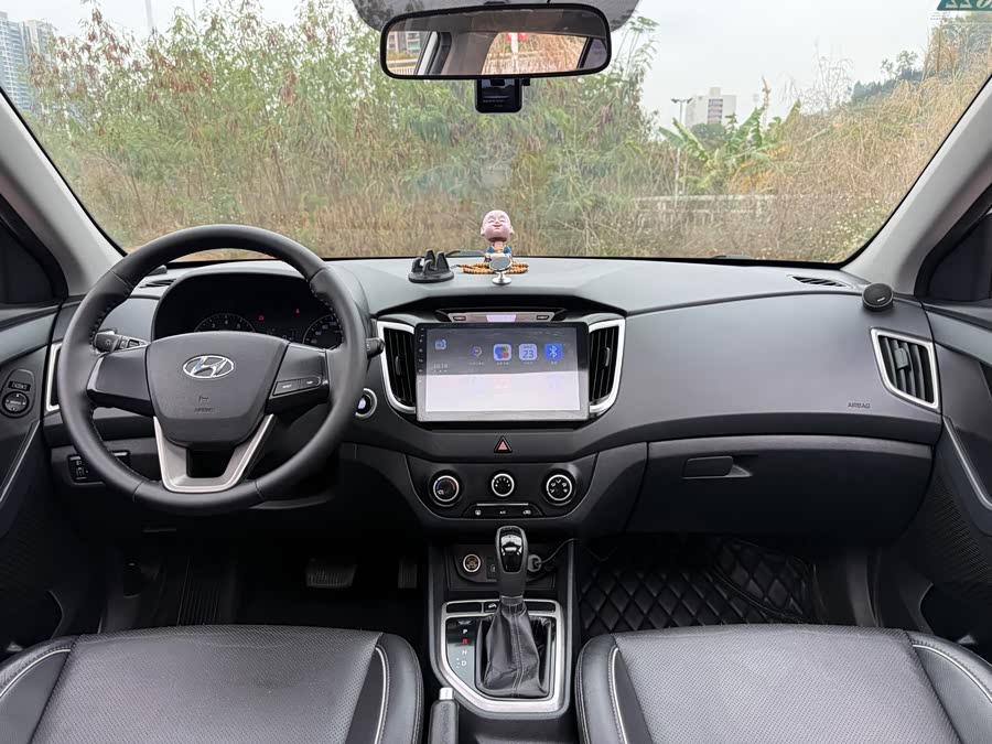 Hyundai ix25 2015 #14 Hyundai ix25 2015 car image #14