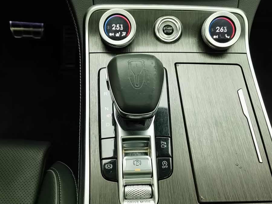 HongQi H9 2023 car image #14