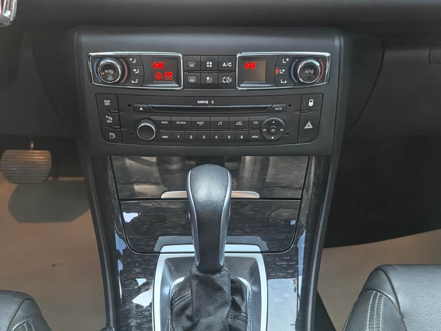 Citroen C5 2014 immagine di auto #14