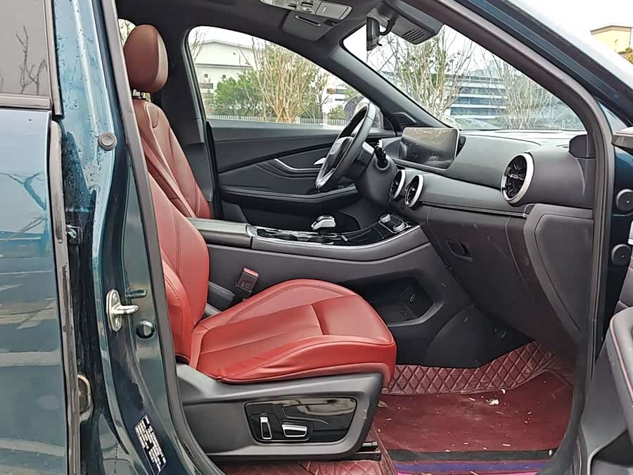 Forthing T5 EVO 2022 car image #14