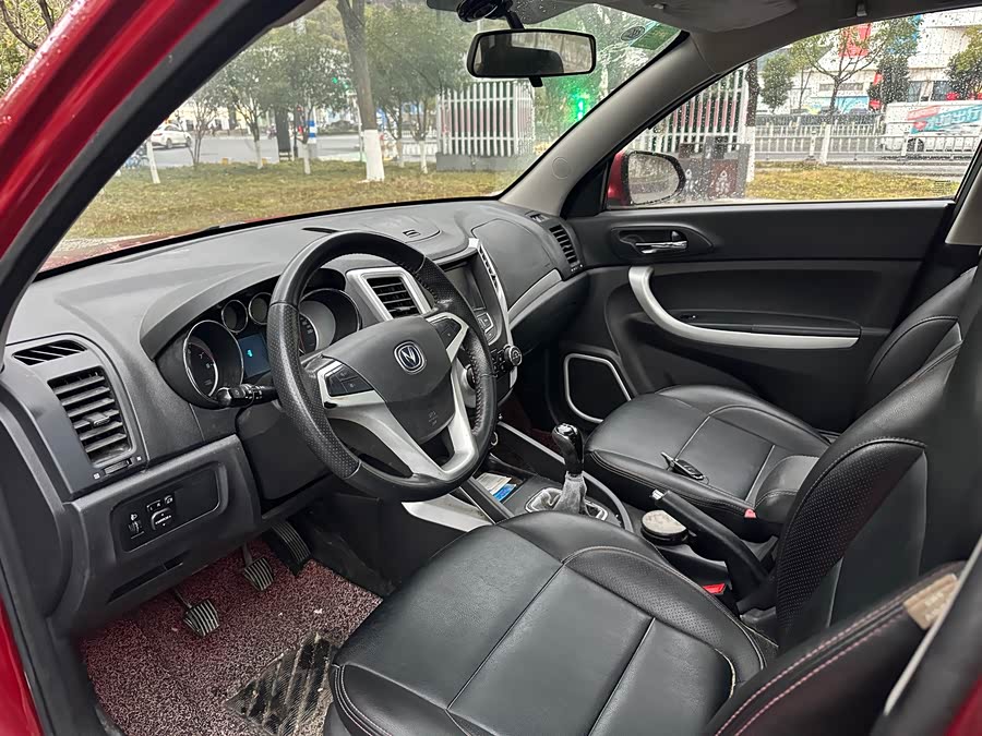 Changan CS35 2015 immagine di auto #14