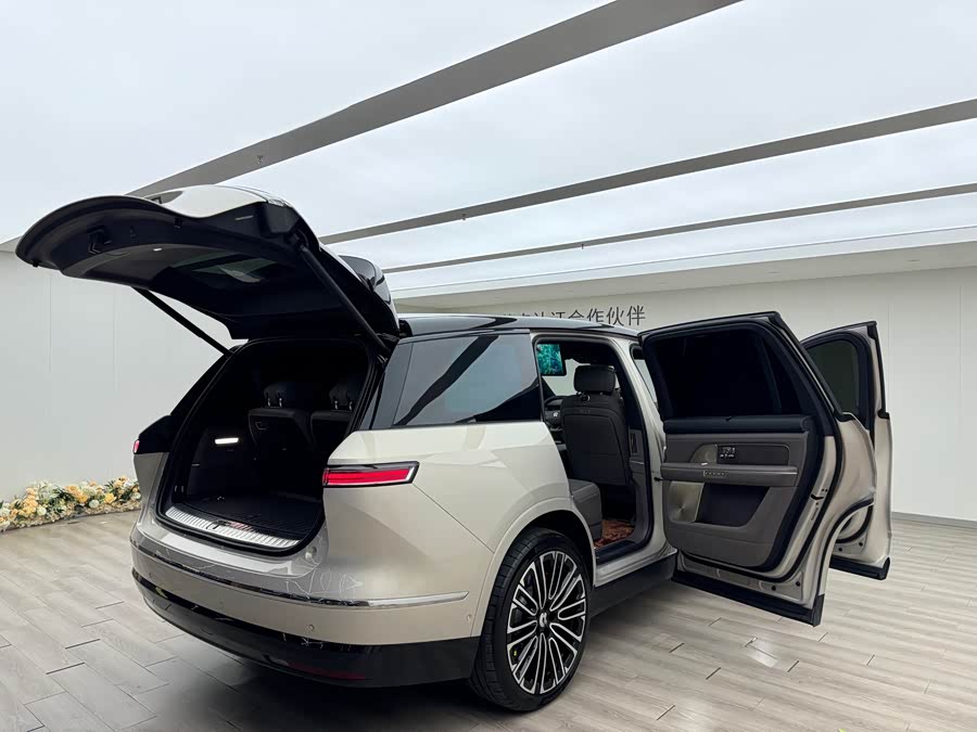 蔚来 蔚来ES8 2025 汽车图片 #14