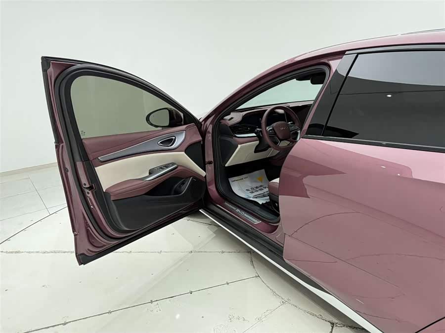 BYD Seal 07 DM-i 2025 car image #14