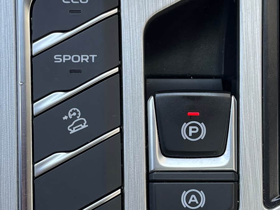 GEELY Coolray 2021 #14 GEELY Coolray 2021 car image #14