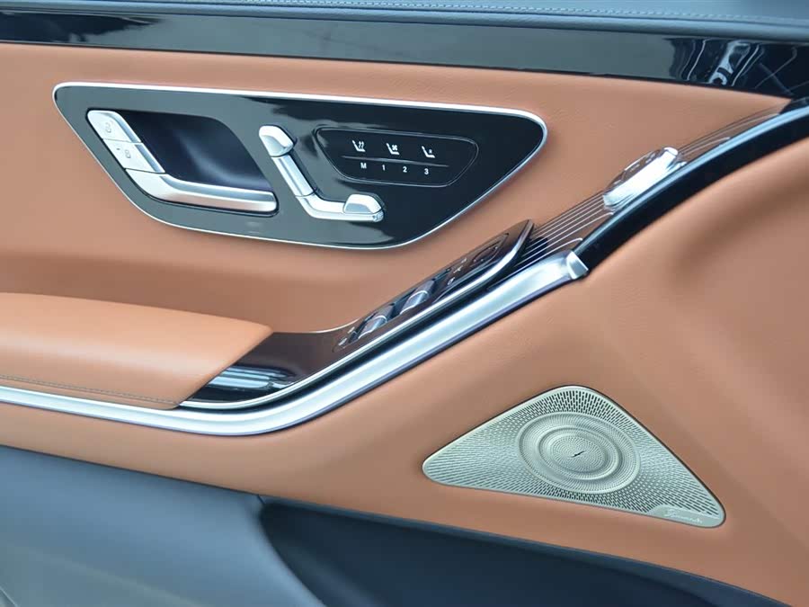 Mercedes-Benz S Class 2024 immagine di auto #14