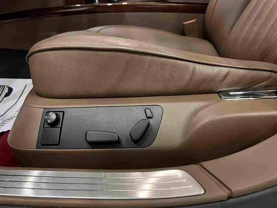 Volkswagen Pheaton 2016 car image #14