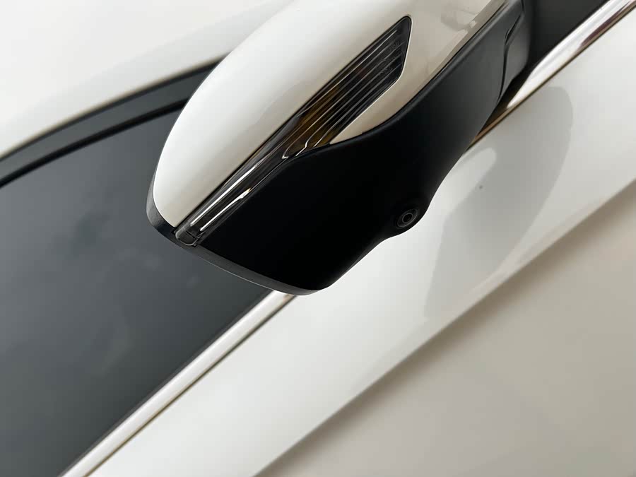 GEELY Emgrand 2022 car image #14