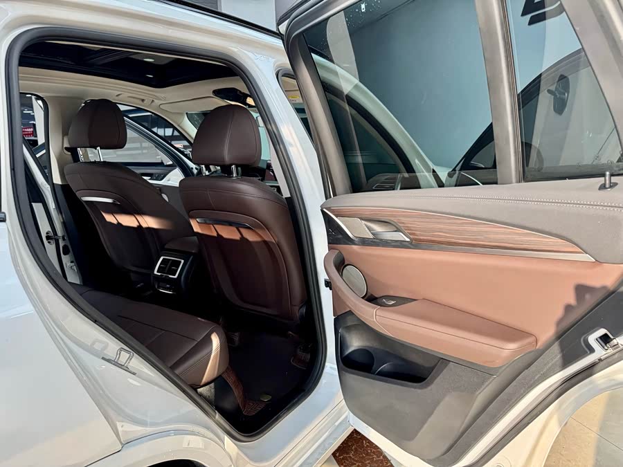 BMW X3 2022 #14 BMW X3 2022 изображение автомобиля #14