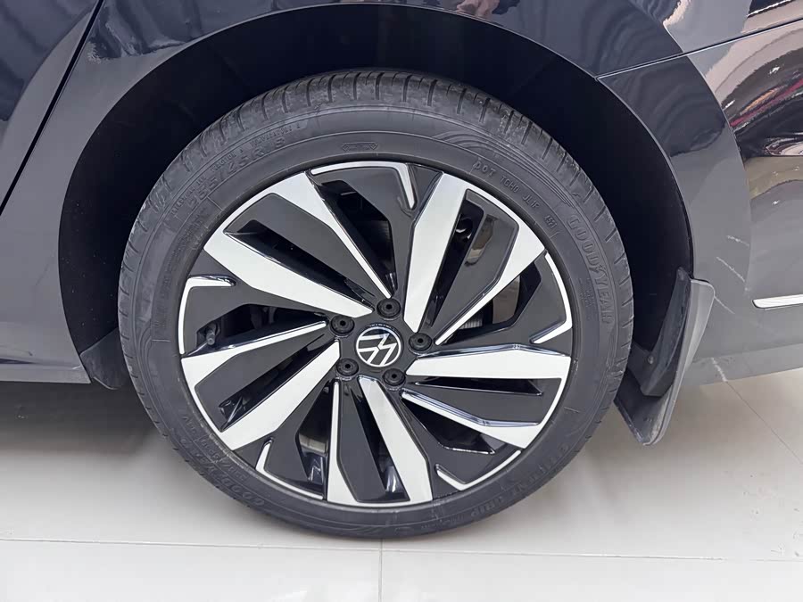 Volkswagen Passat 2021 imagem de carro #14
